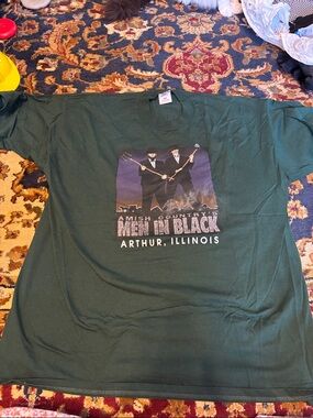 Fruit of the Loom Dark Green 'Amish Country, Men in Black’ Graphic Tee